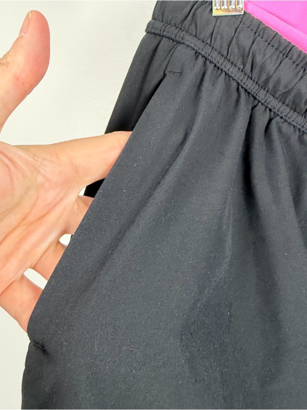 Men’s Chubbies Black 2 in 1 Groovy Swim Shorts Trunks Medium 5.5” Inseam - Picture 6 of 9